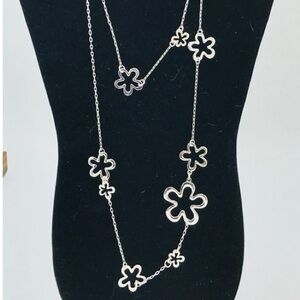 Lia Sophia flower design Necklace
